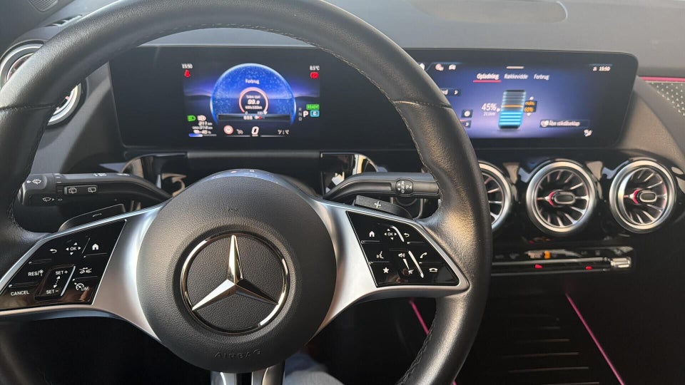Mercedes EQA250+ Progressive 5d