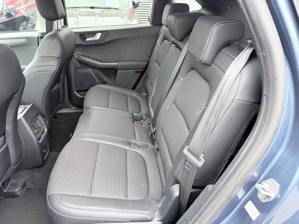 Ford Kuga 2,5 PHEV Titanium X CVT 5d