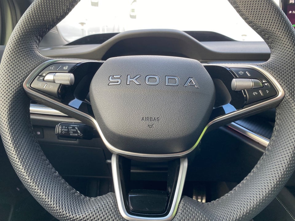 Skoda Elroq 60 iV Sportline 5d