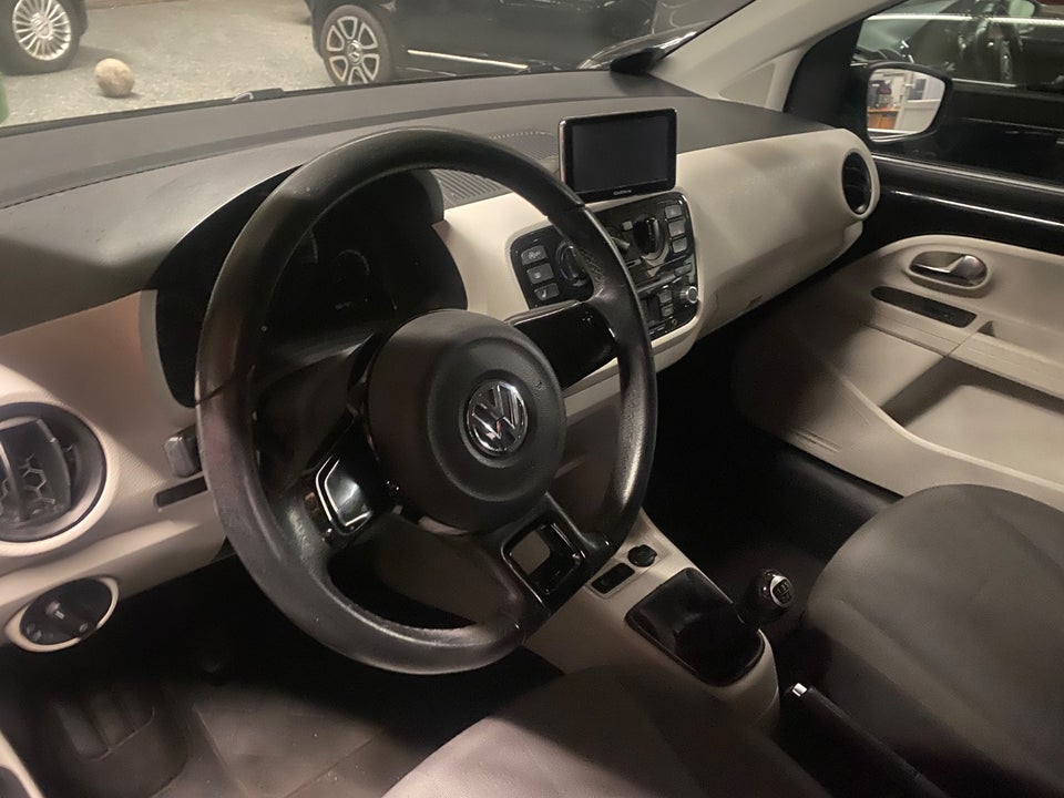 VW Up! 1,0 60 Move Up! BMT 5d