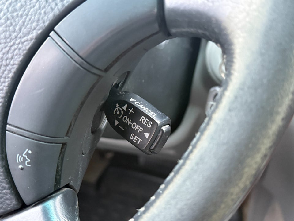 Toyota Land Cruiser 4,2 TD LE aut. Van 5d