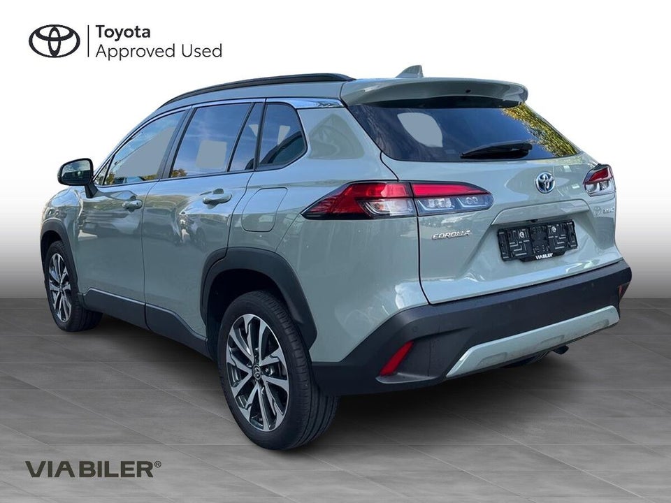 Toyota Corolla Cross 1,8 Hybrid Style Comfort CVT 5d
