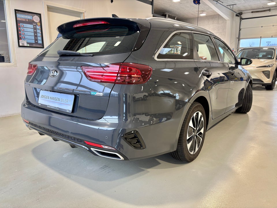 Kia Ceed 1,6 PHEV Upgrade SW DCT 5d