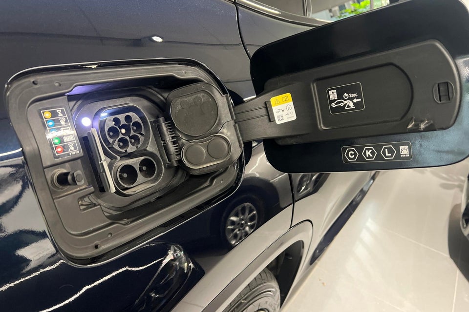 BMW iX3 Charged Plus M-Sport 5d