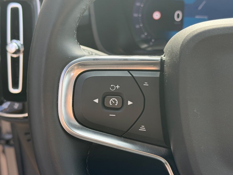 Volvo XC40 ReCharge Extended Range Ultimate 5d