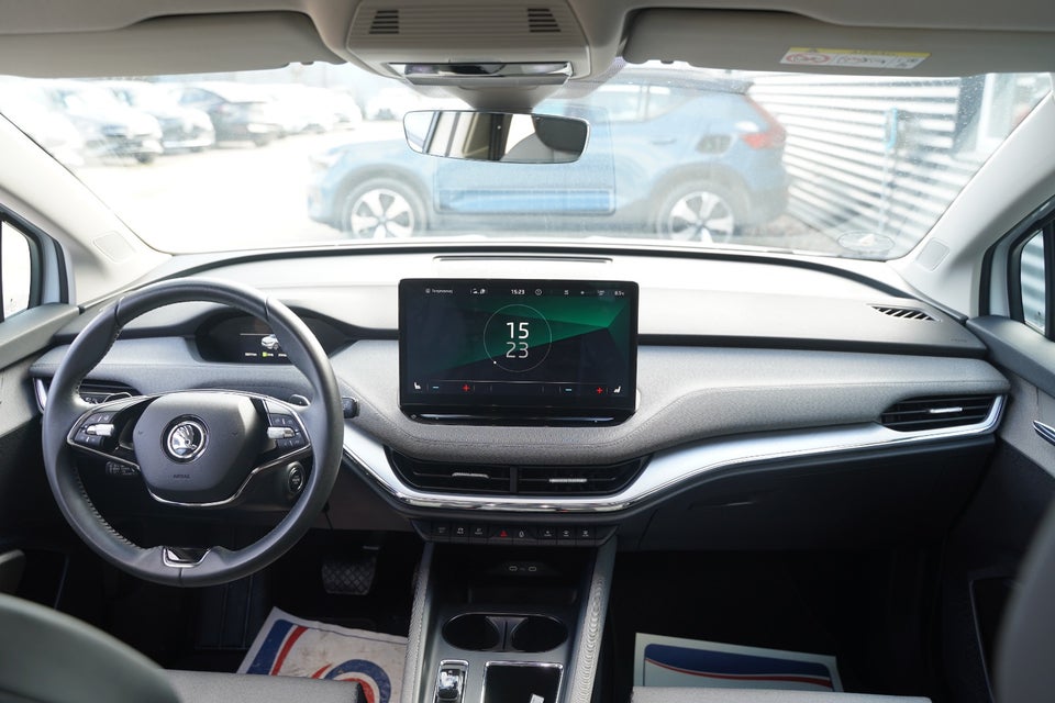 Skoda Enyaq 60 iV Loft 5d