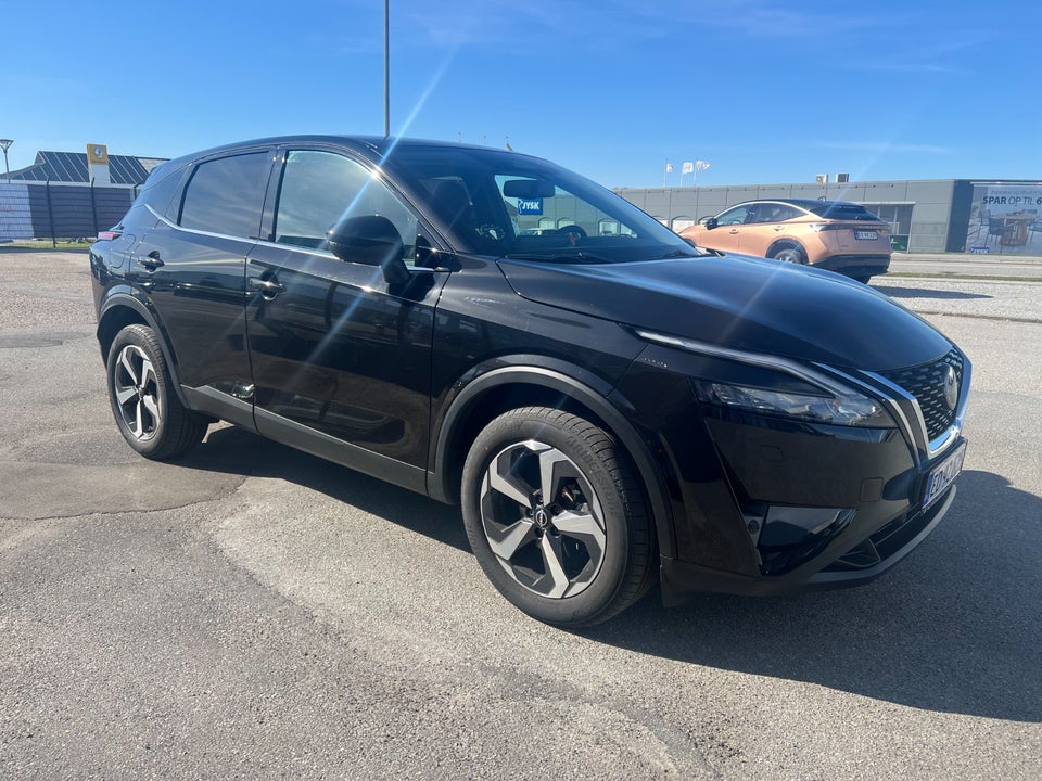 Nissan Qashqai 1,3 mHEV N-Connecta 5d