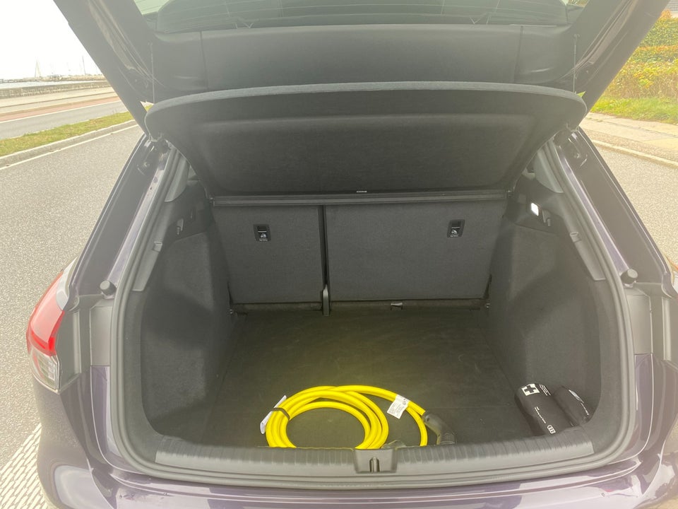 Audi Q4 e-tron 45 S-line 5d