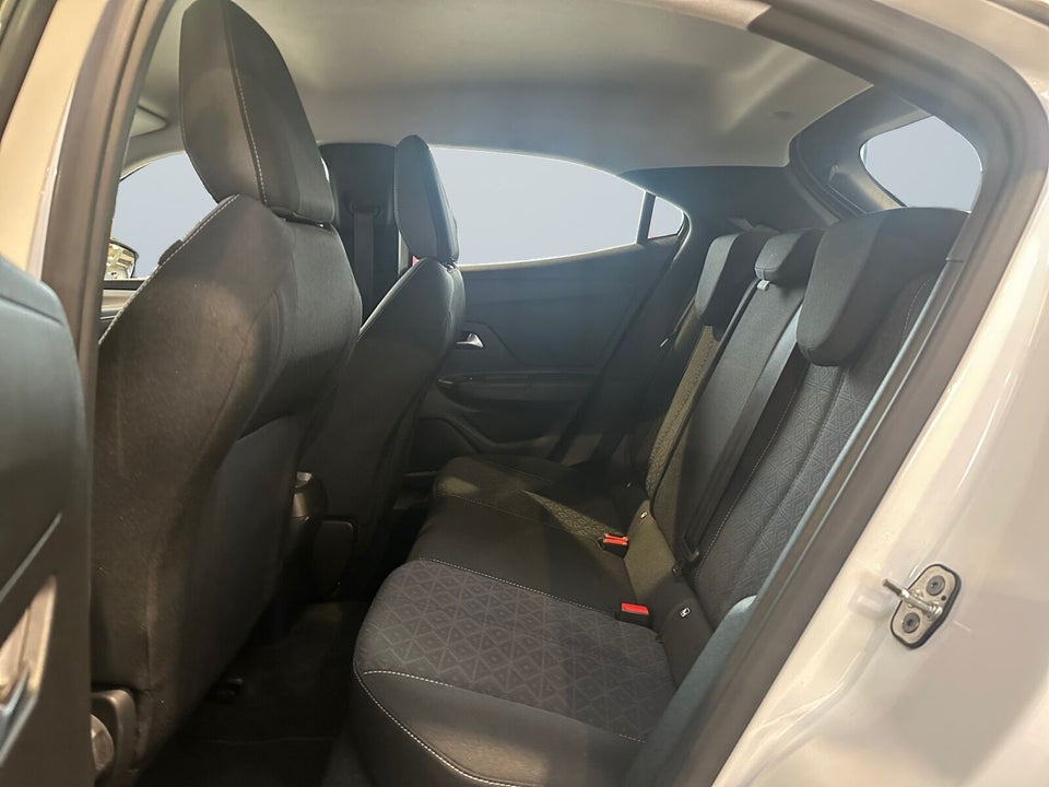 Opel Mokka-e 50 Elegance 5d