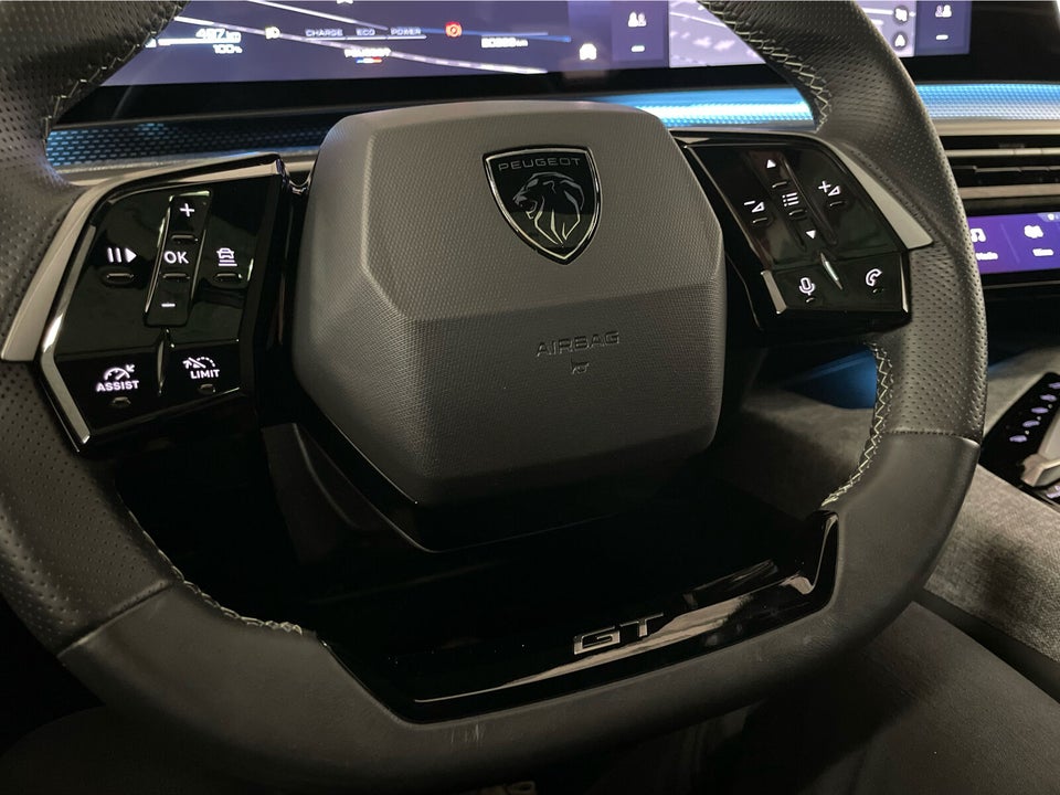 Peugeot e-5008 77 GT Pack 7prs 5d