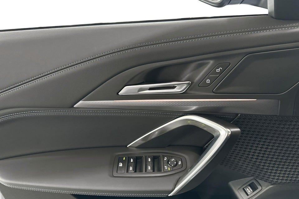 BMW iX1 eDrive20 M-Sport 5d