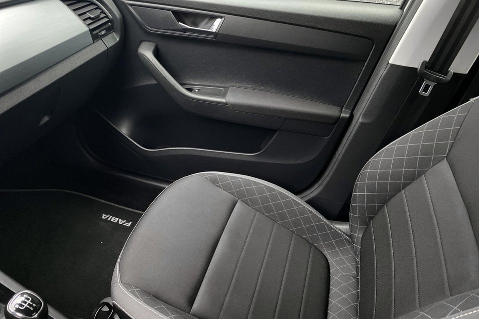 Skoda Fabia 1,0 TSi 95 Ambition Combi 5d