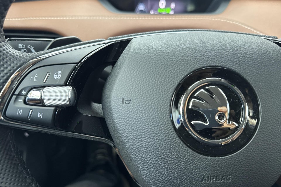 Skoda Enyaq 80 iV ecoSuite 5d