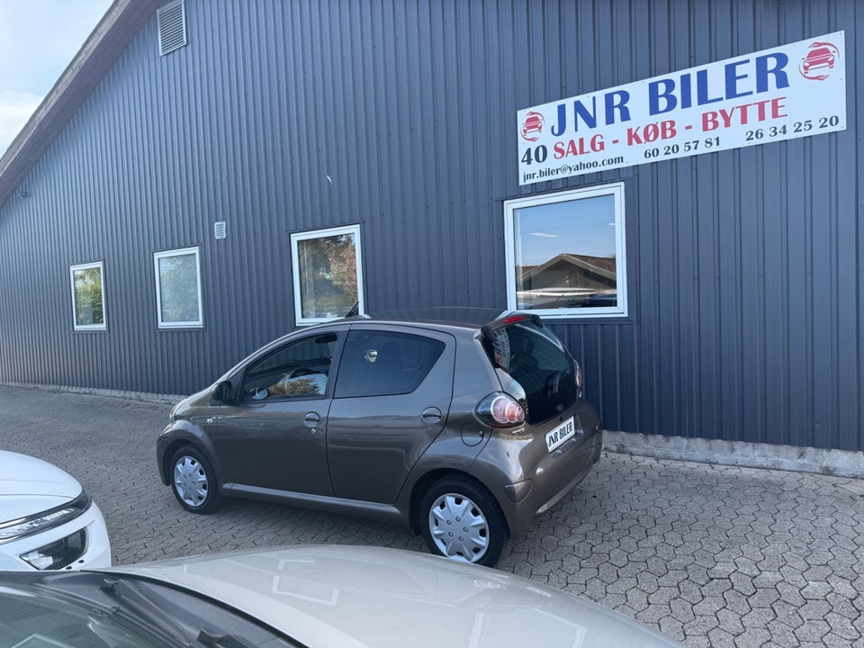 Toyota Aygo 1,0 VVT-i T2 Air 5d