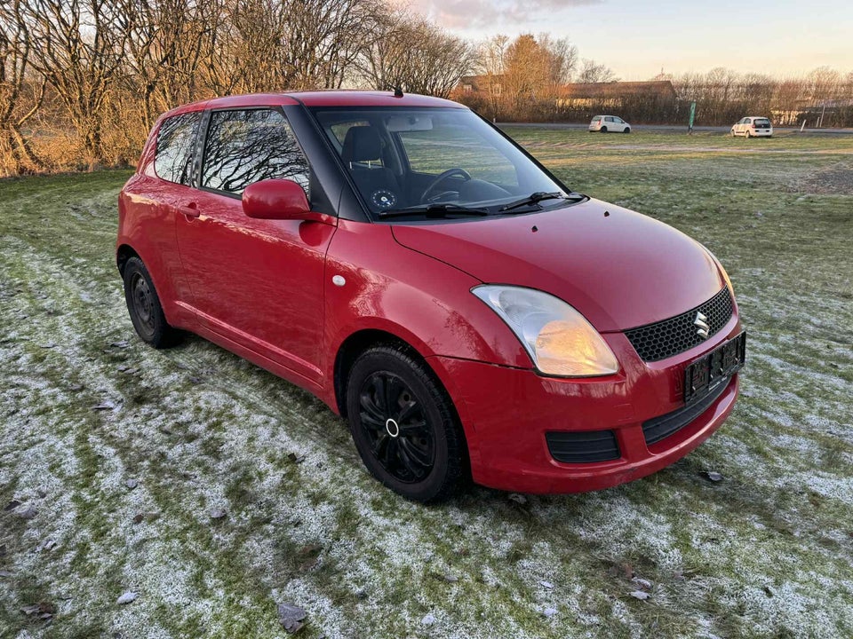 Suzuki Swift 1,3 GL 3d