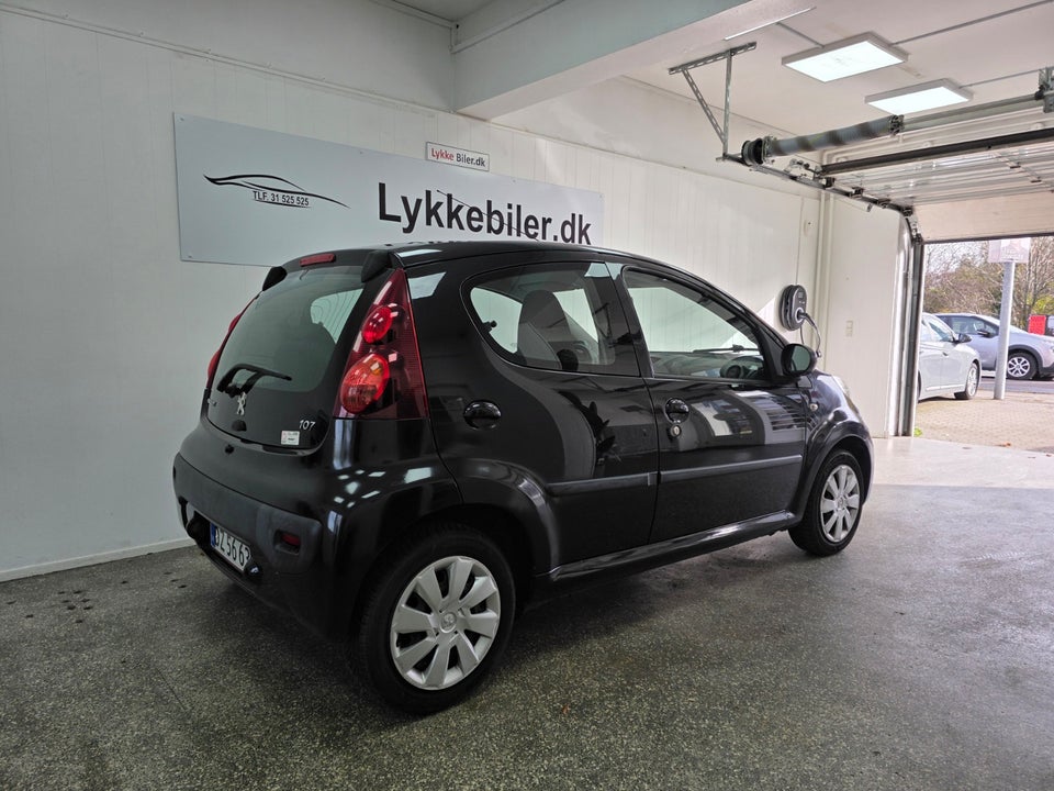 Peugeot 107 1,0 Active 5d