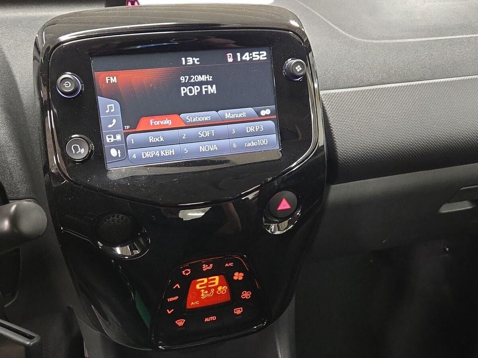 Citroën C1 1,0 VTi Shine 5d