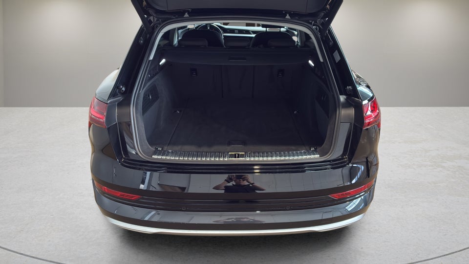 Audi e-tron 55 Advanced quattro 5d