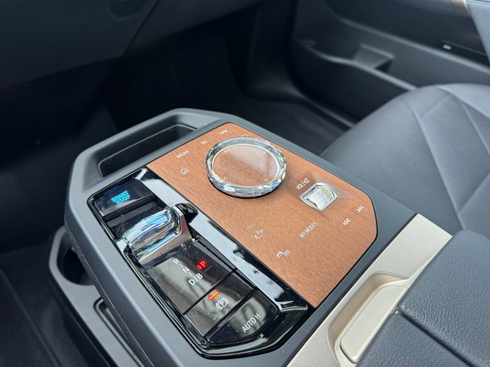 BMW iX xDrive50 Supercharged 5d