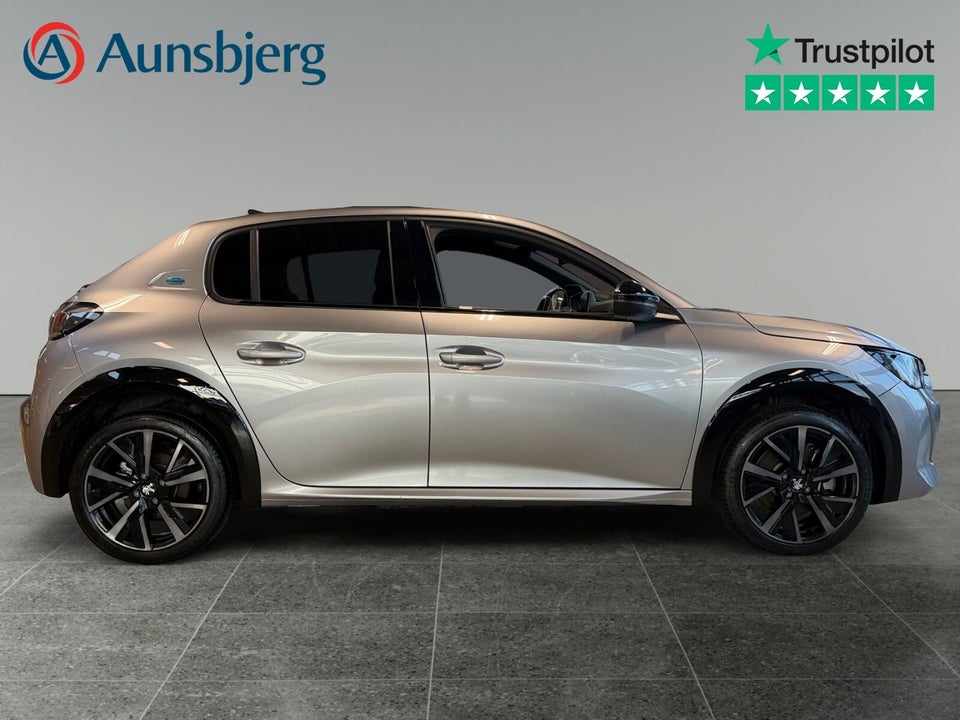 Peugeot e-208 50 GT 5d