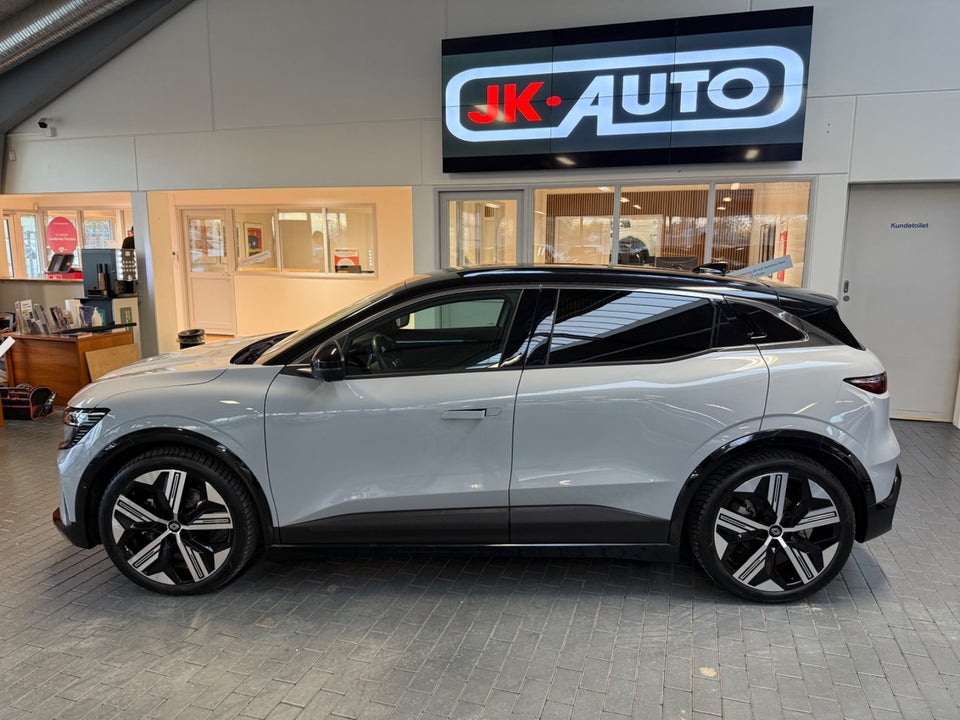 Renault Megane E-Tech 60 Iconic 5d