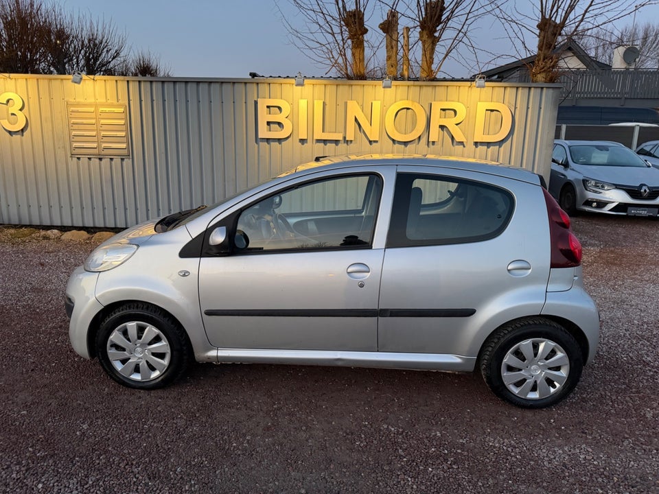 Peugeot 107 1,0 Motion Air 5d