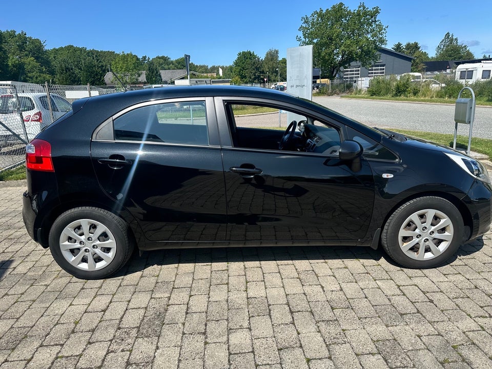 Kia Rio 1,2 CVVT Style 5d