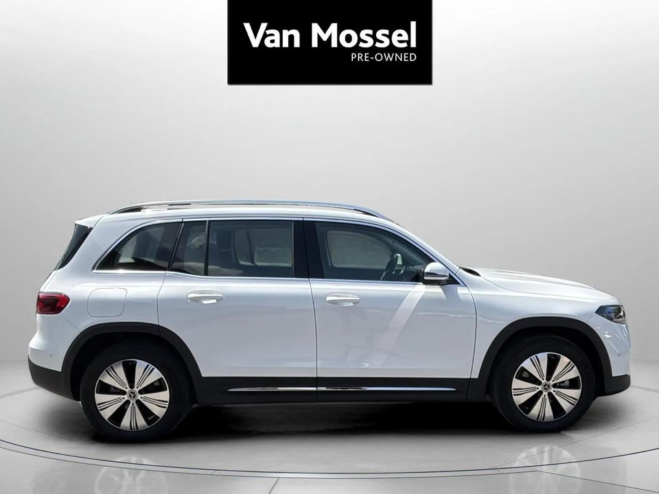 Mercedes EQB300 Progressive 4Matic 5d