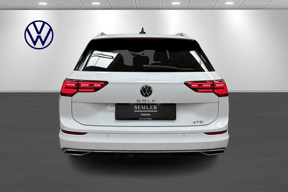 VW Golf VIII 1,5 eTSi 150 Style Variant DSG 5d