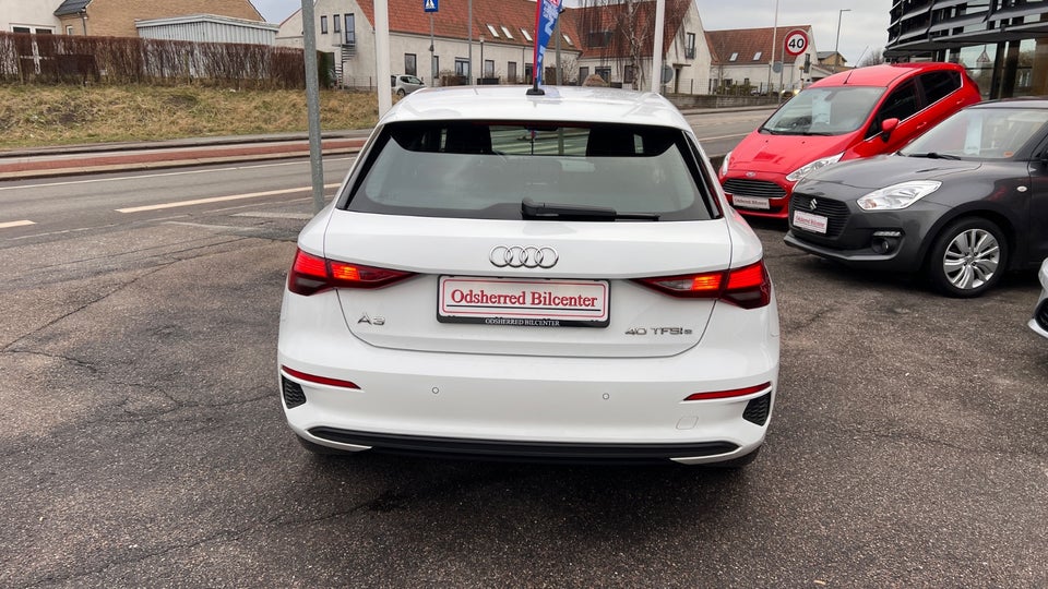 Audi A3 40 TFSi e Sportback S-tr. 5d