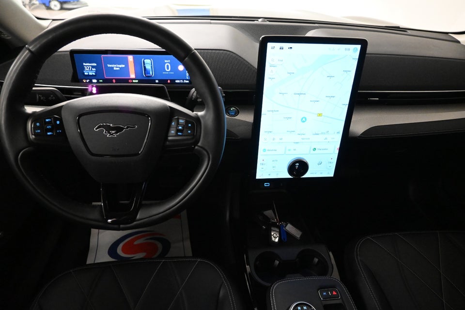 Ford Mustang Mach-E 70 Standard Range 5d