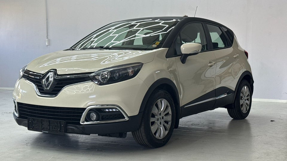 Renault Captur 0,9 TCe 90 Expression 5d