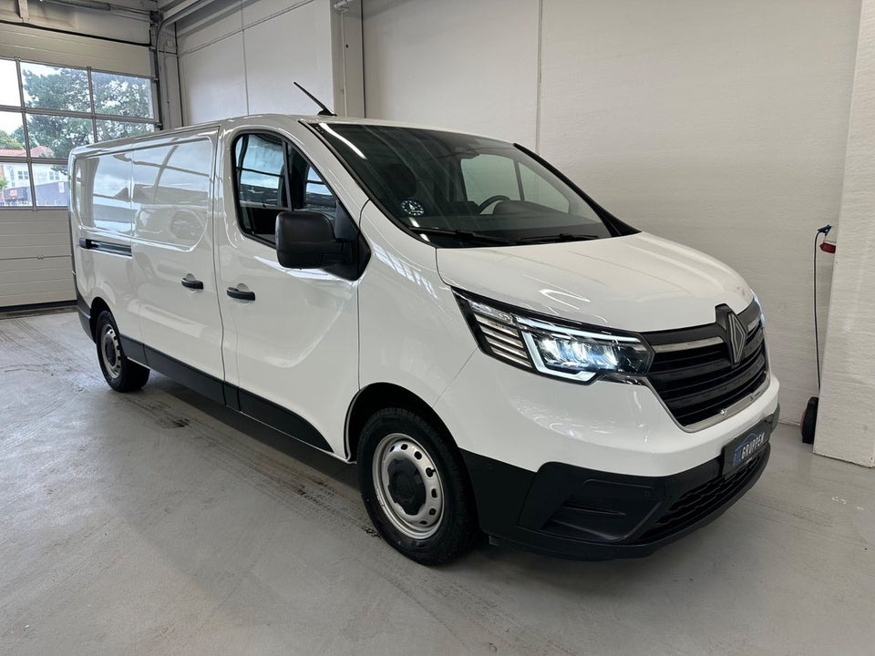 Renault Trafic 2,0 dCi 130 L2H1 Tekno