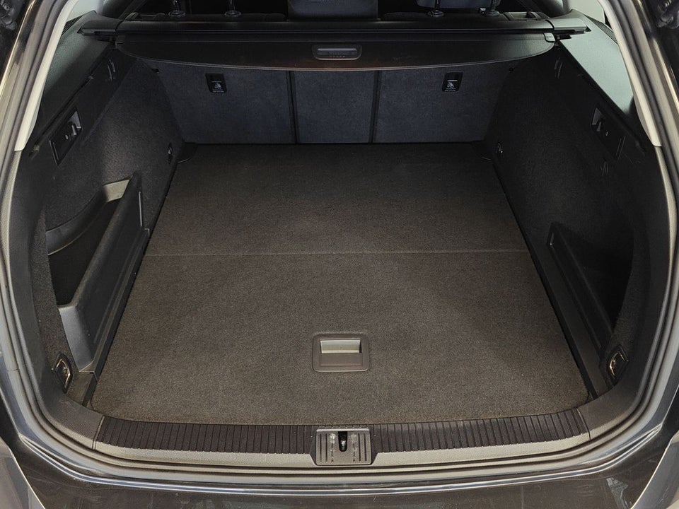 VW Passat 1,4 GTE Variant DSG 5d