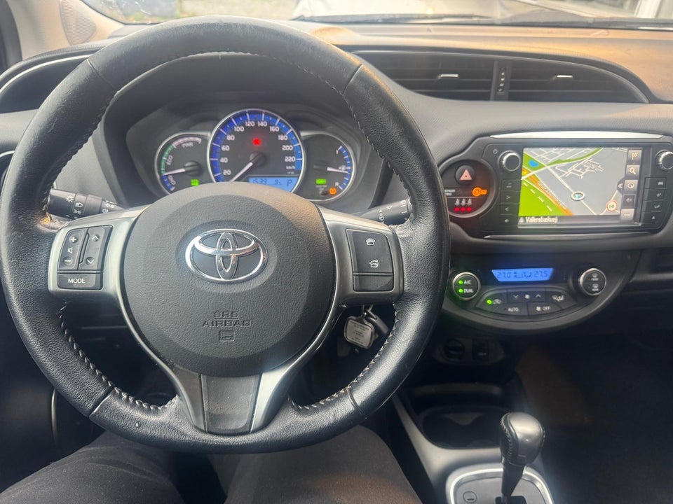 Toyota Yaris 1,5 Hybrid H2 e-CVT 5d