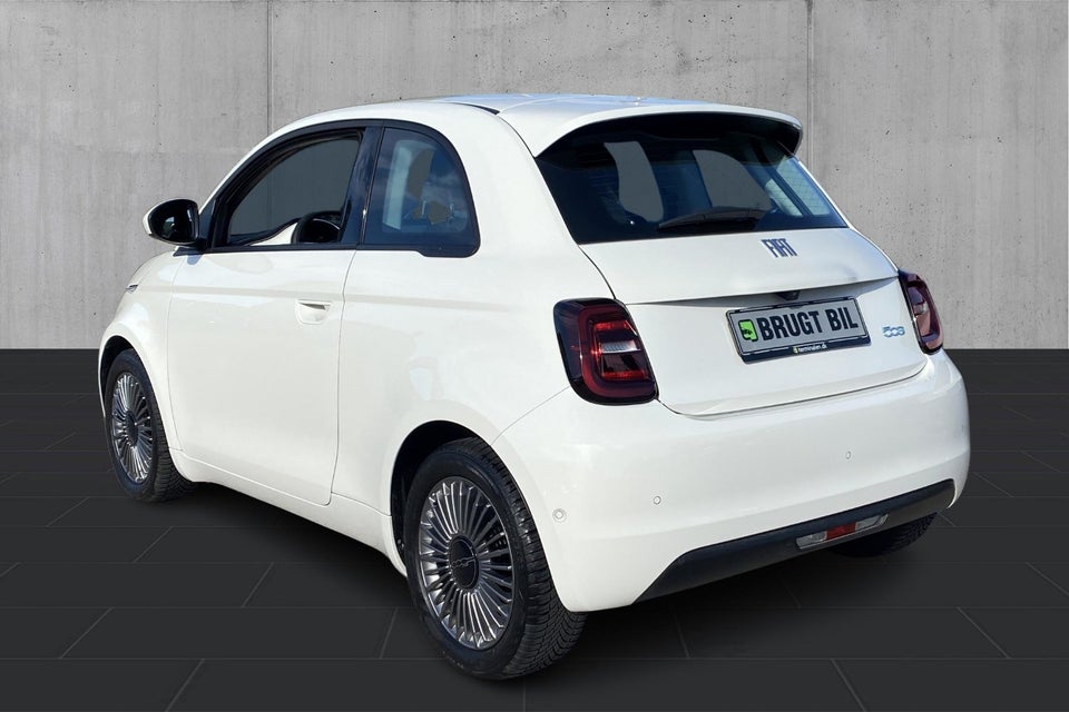 Fiat 500e 24 Icon 3d