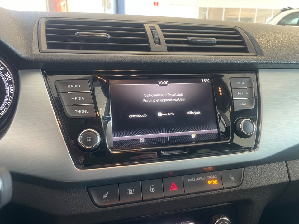 Skoda Fabia 1,0 TSi 110 Ambition Combi DSG 5d