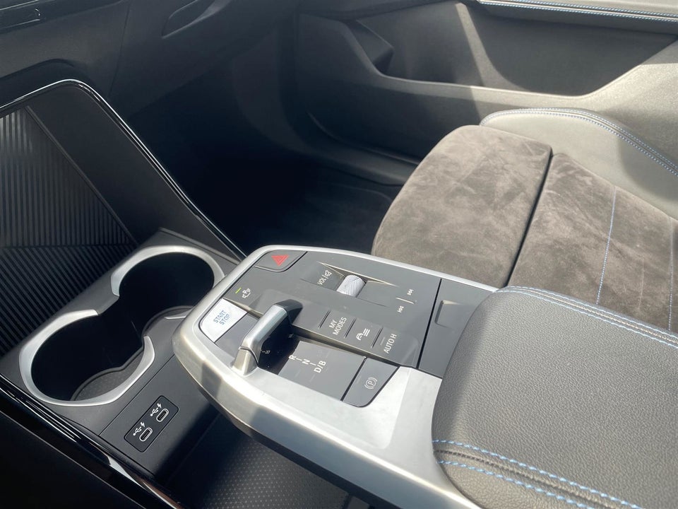 BMW iX1 xDrive30 M-Sport 5d