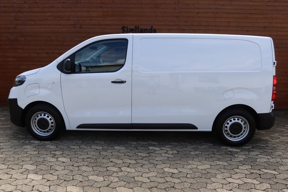 Toyota ProAce 75 Medium Comfort Master