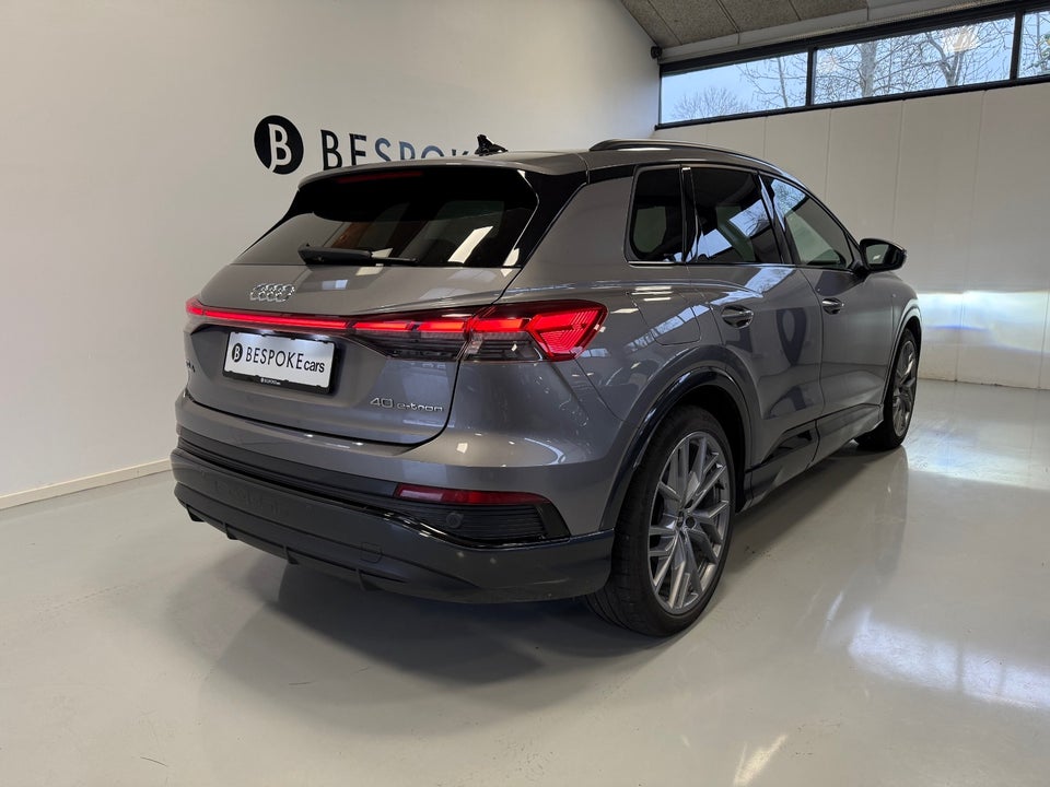 Audi Q4 e-tron 40 S-line 5d