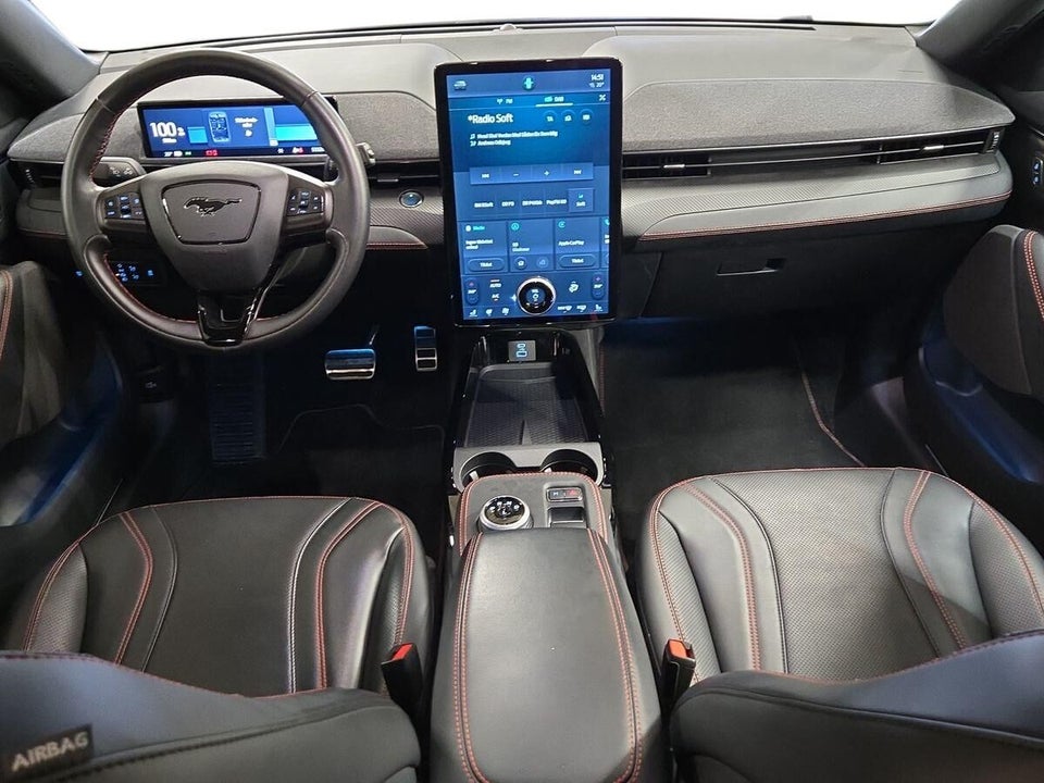 Ford Mustang Mach-E 98 Extended Range AWD 5d