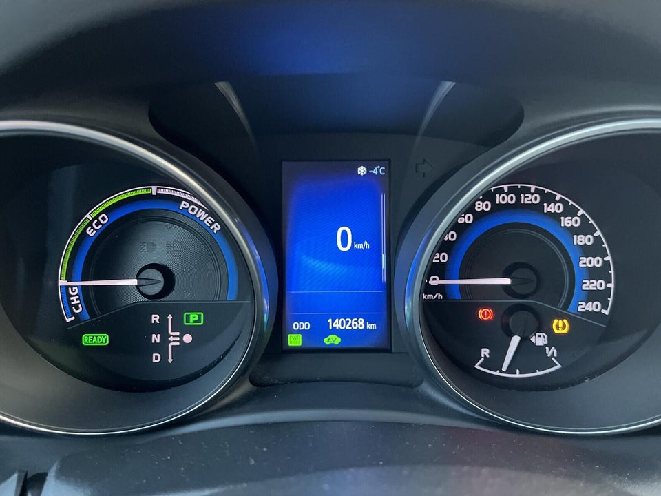 Toyota Auris 1,8 Hybrid H2 Comfort Touring Sports CVT 5d