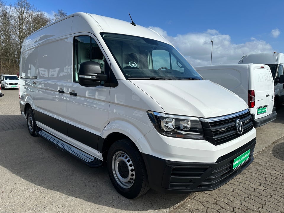 VW Crafter 35 2,0 TDi 140 Kassevogn L3H2 aut.
