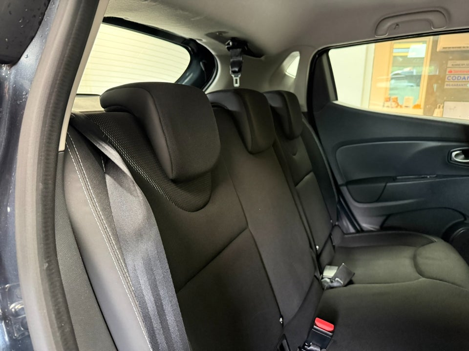 Renault Clio IV 1,5 dCi 90 Limited 5d