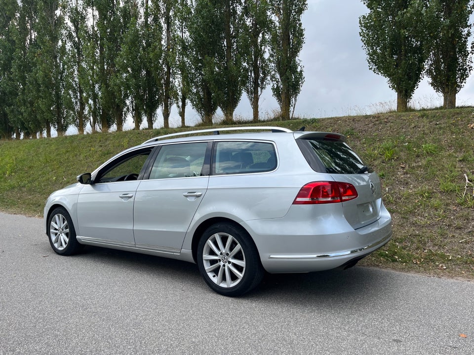 VW Passat 2,0 TDi 140 Highline Variant DSG BMT 5d