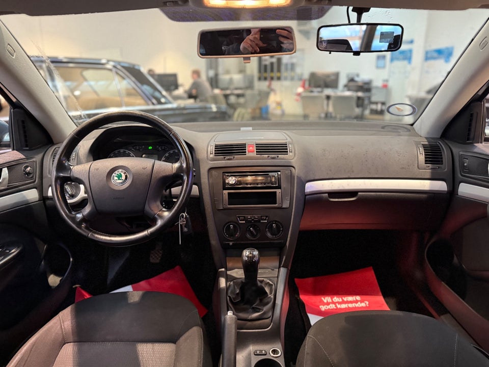 Skoda Octavia 2,0 TDi Ambiente 5d