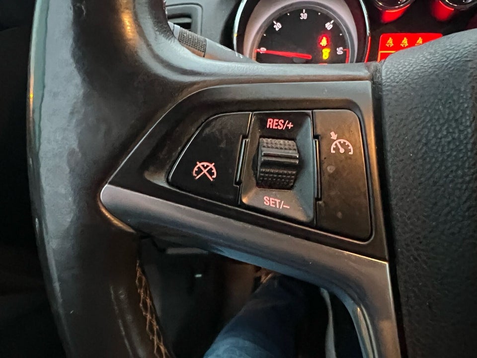 Opel Insignia 2,0 CDTi 130 Cosmo 5d