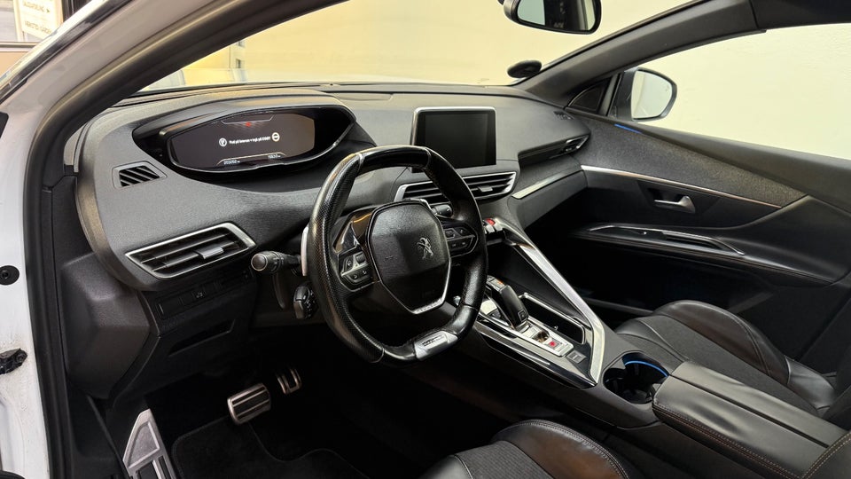 Peugeot 5008 1,6 BlueHDi 120 GT Line EAT6 7prs 5d