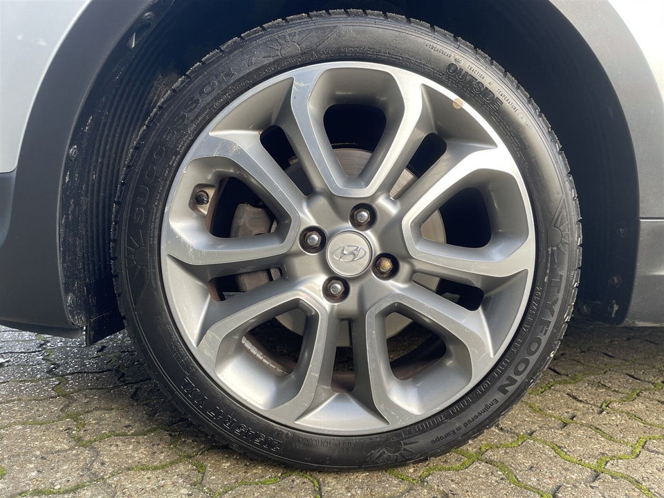 Hyundai i20 Active Cross 1,0 T-GDi Premium 5d