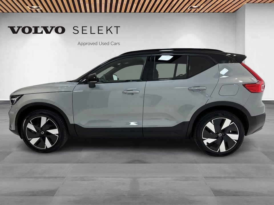 Volvo XC40 ReCharge Extended Range Plus 5d